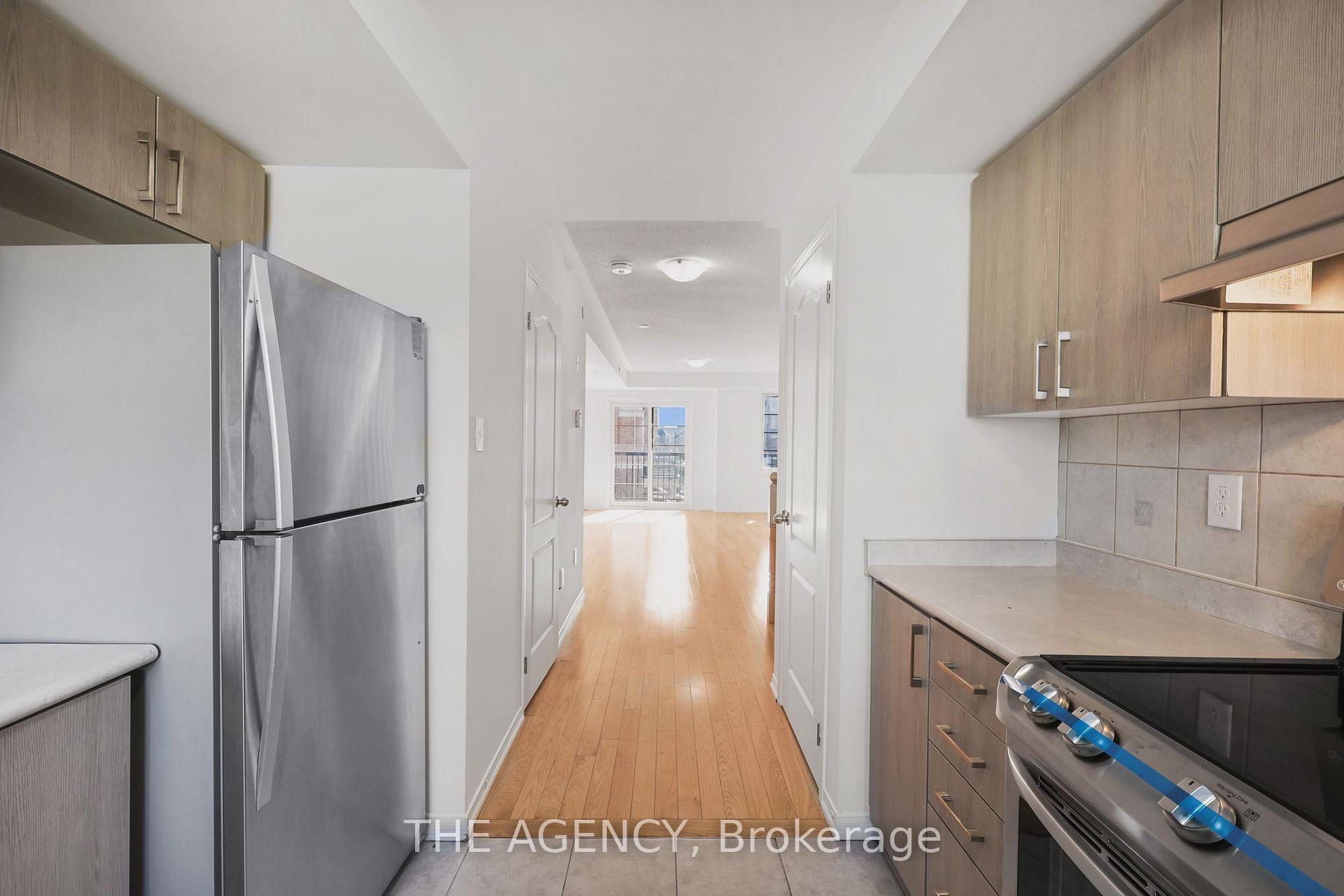 Photo 11 of Unit 168, 2566 Rosedrop Path, Oshawa, Windfields — HOMEH