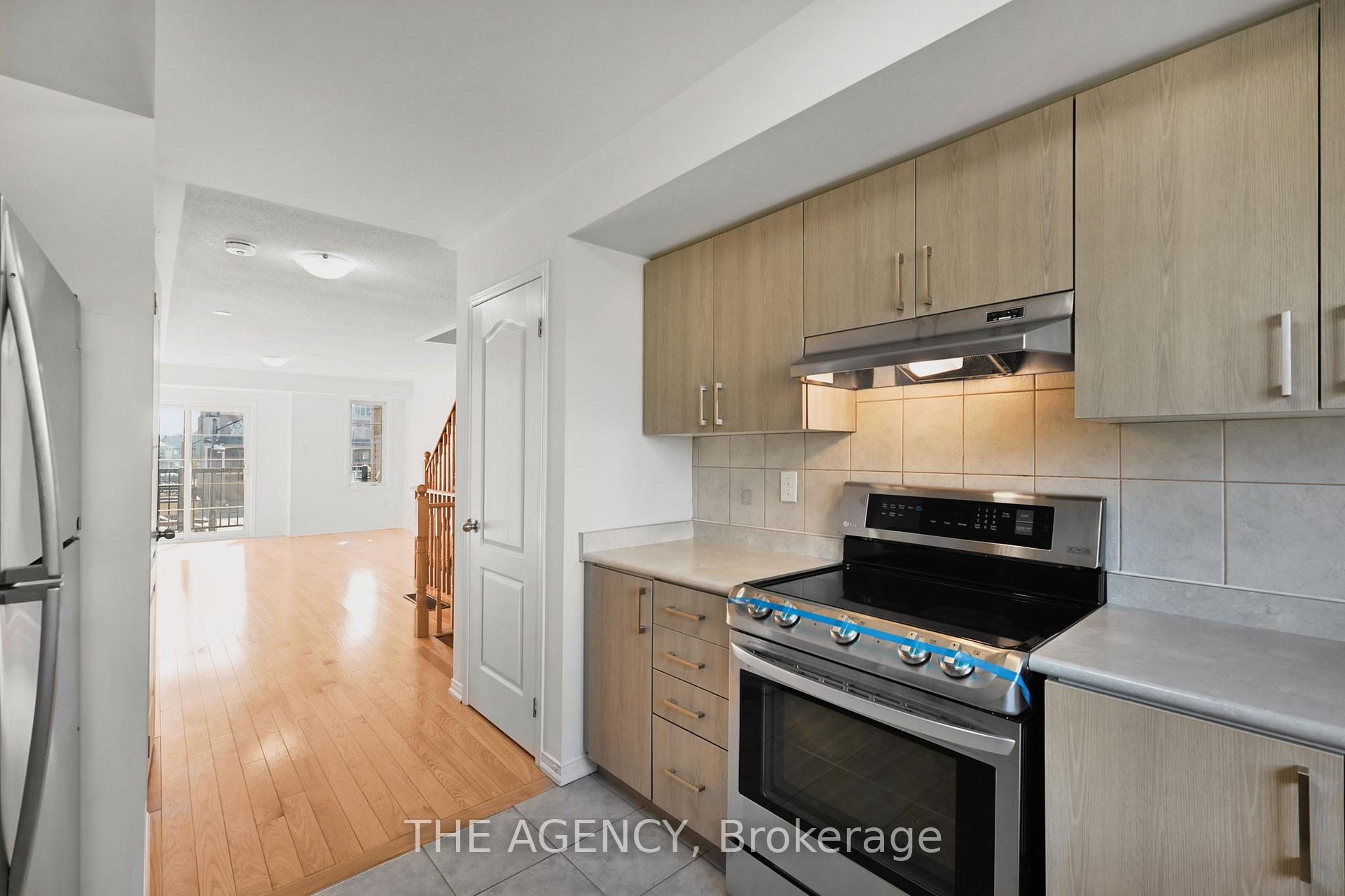 Photo 16 of Unit 168, 2566 Rosedrop Path, Oshawa, Windfields — HOMEH