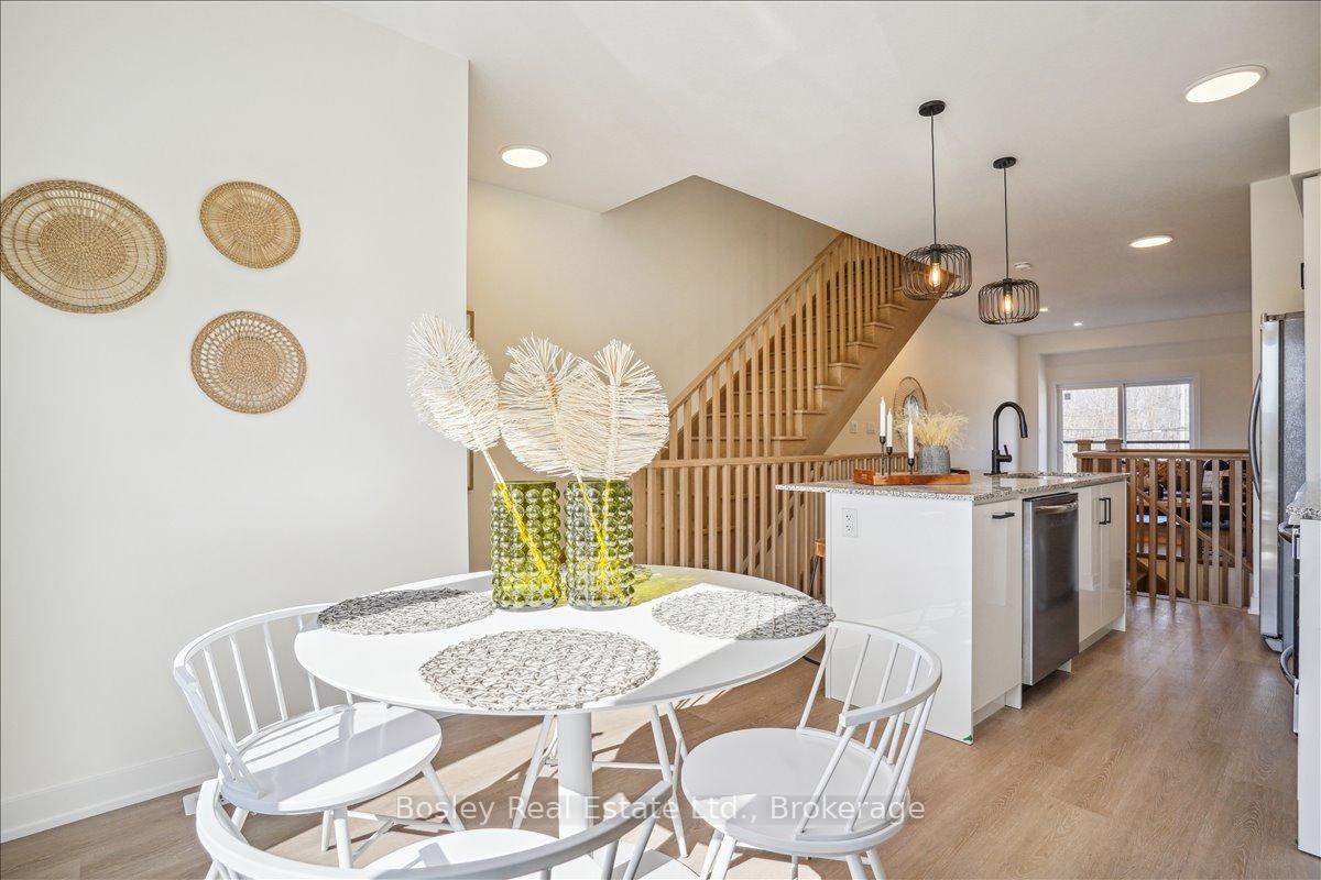 Photo 20 of 60 Winters Crescent, Collingwood — HOMEH