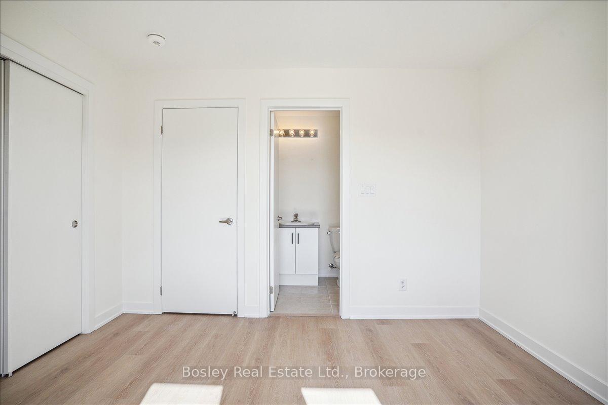 Photo 30 of 60 Winters Crescent, Collingwood — HOMEH