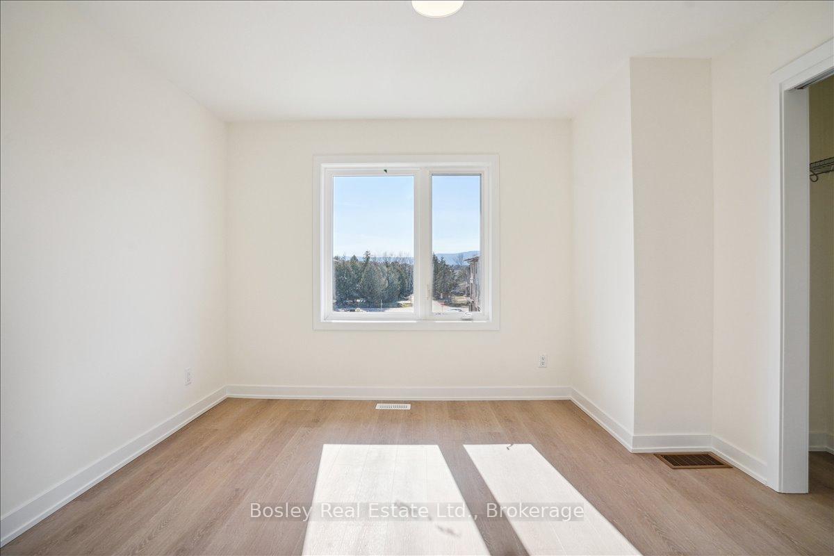 Photo 31 of 60 Winters Crescent, Collingwood — HOMEH