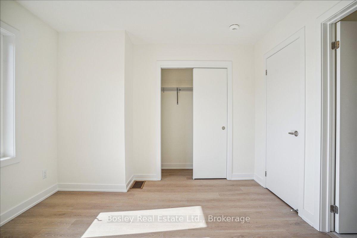 Photo 32 of 60 Winters Crescent, Collingwood — HOMEH