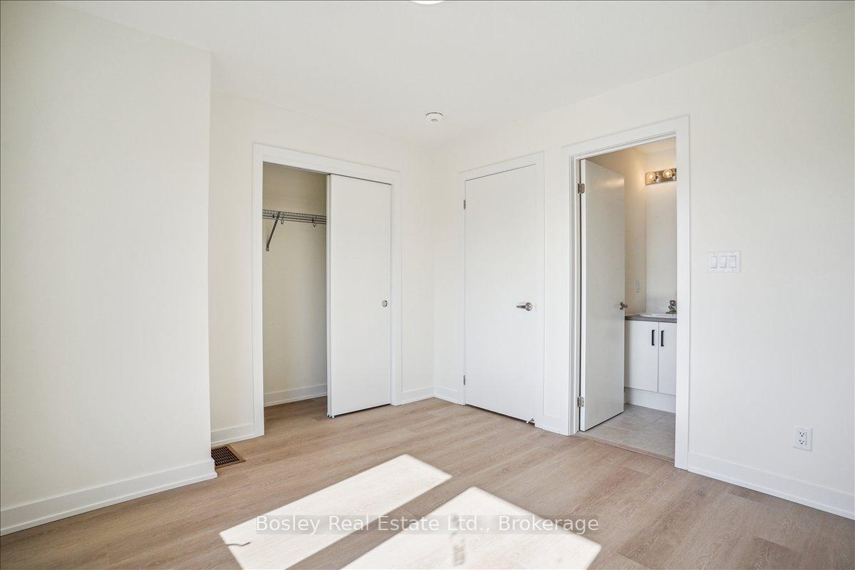 Photo 33 of 60 Winters Crescent, Collingwood — HOMEH