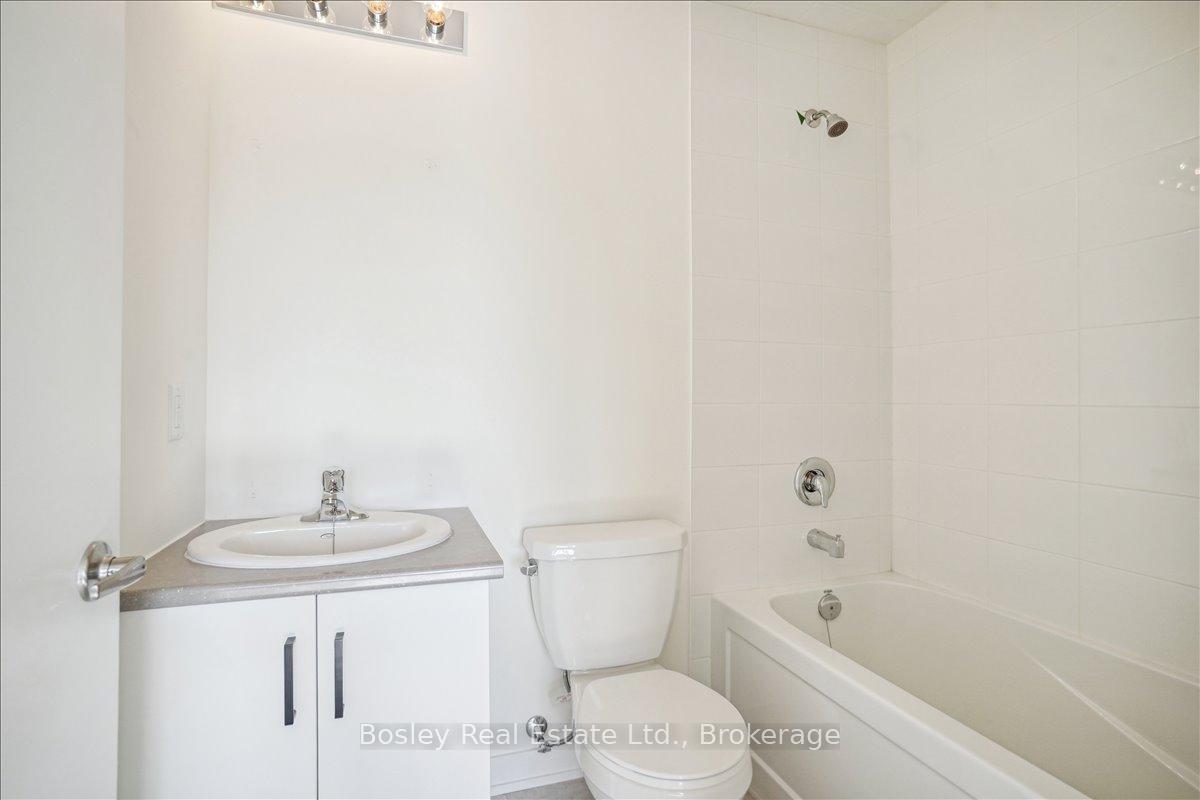 Photo 34 of 60 Winters Crescent, Collingwood — HOMEH