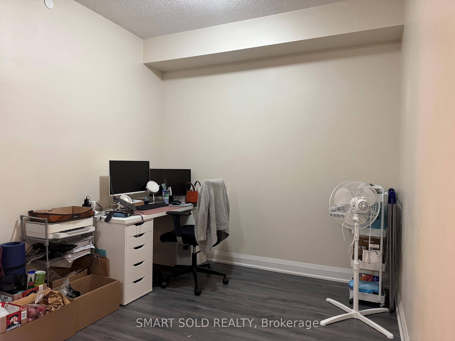 Photo 8 of Unit 511, 8228 Birchmount Road, Markham, Unionville — HOMEH