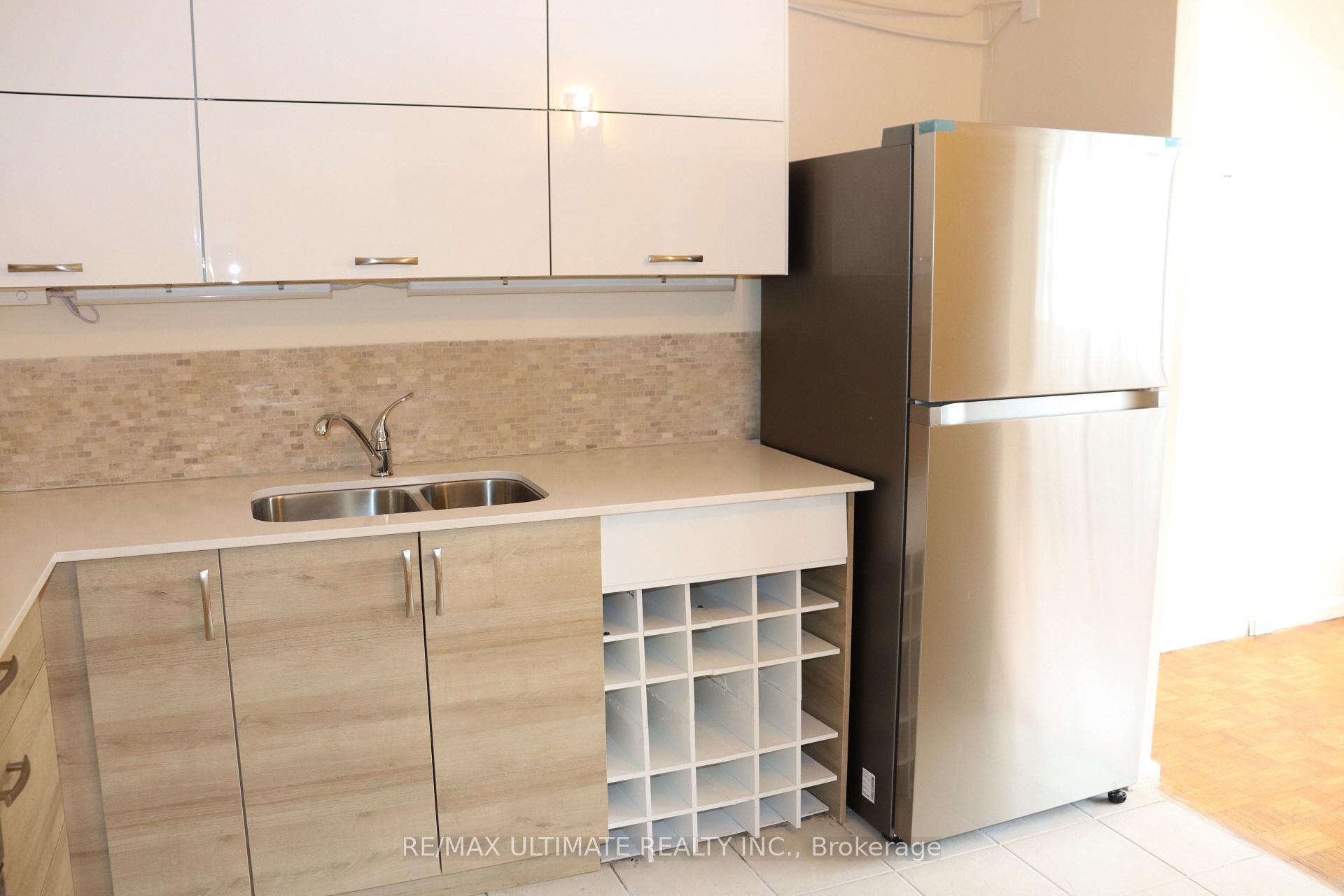 Photo 7 of Unit 302, 735 Don Mills Road, Toronto, Flemingdon Park — HOMEH