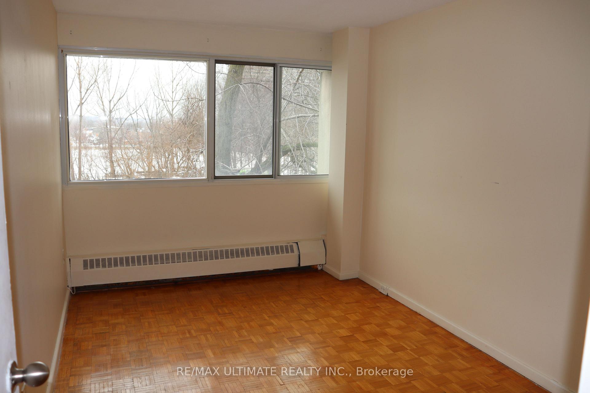 Photo 10 of Unit 302, 735 Don Mills Road, Toronto, Flemingdon Park — HOMEH