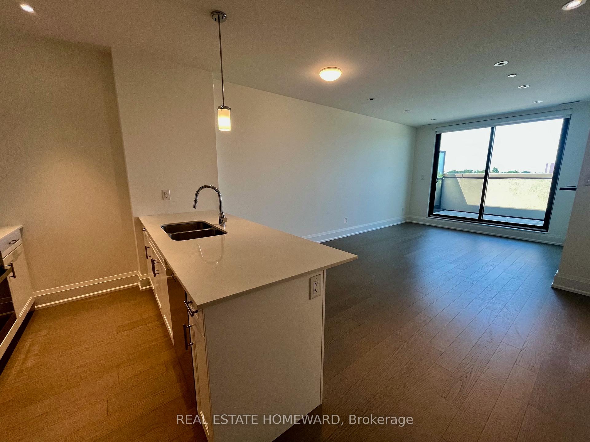 Photo 4 of Unit 508, 365 Beech Avenue, Toronto, The Beaches — HOMEH