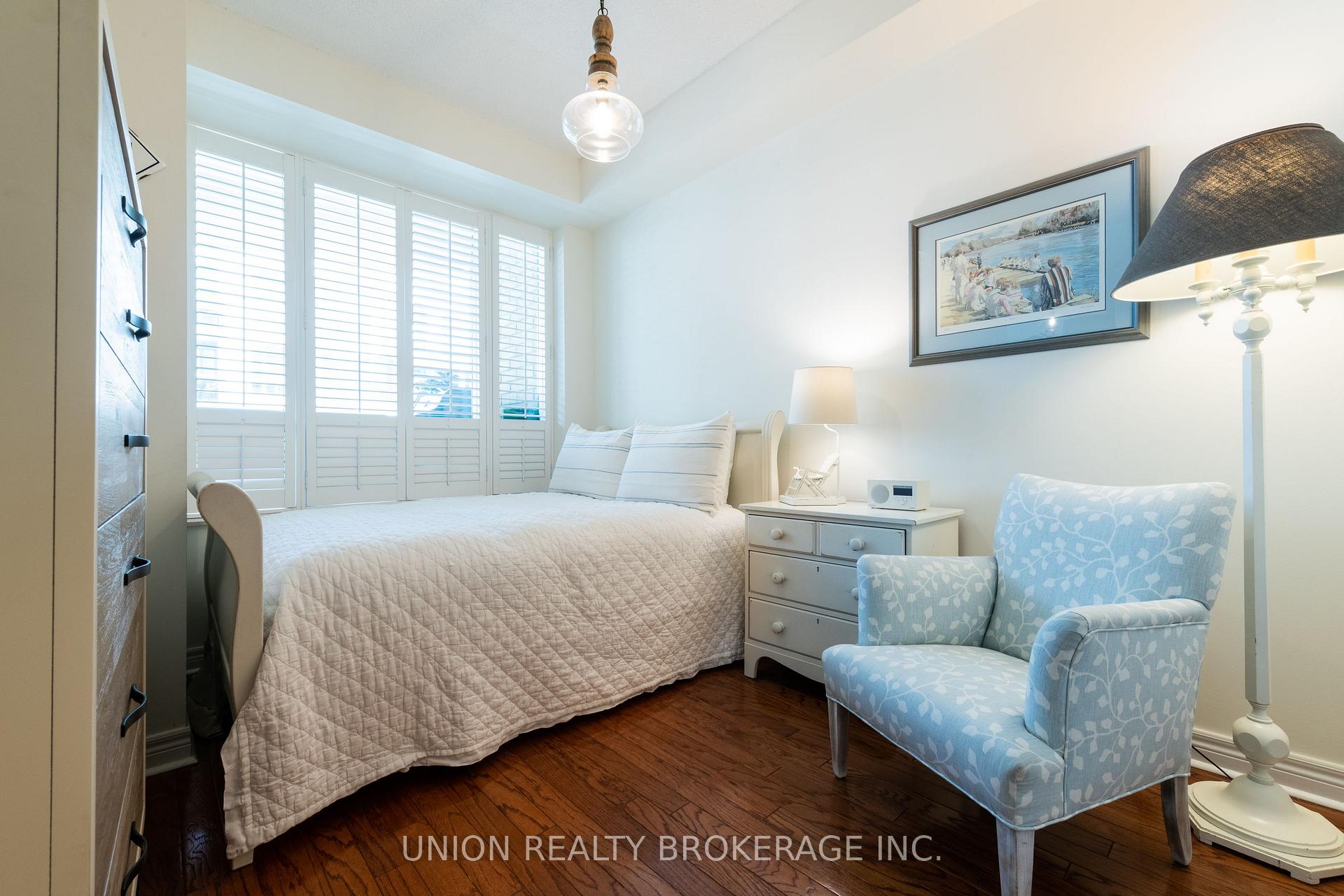 Photo 18 of Unit 225, 9 Boardwalk Drive, Toronto, The Beaches — HOMEH