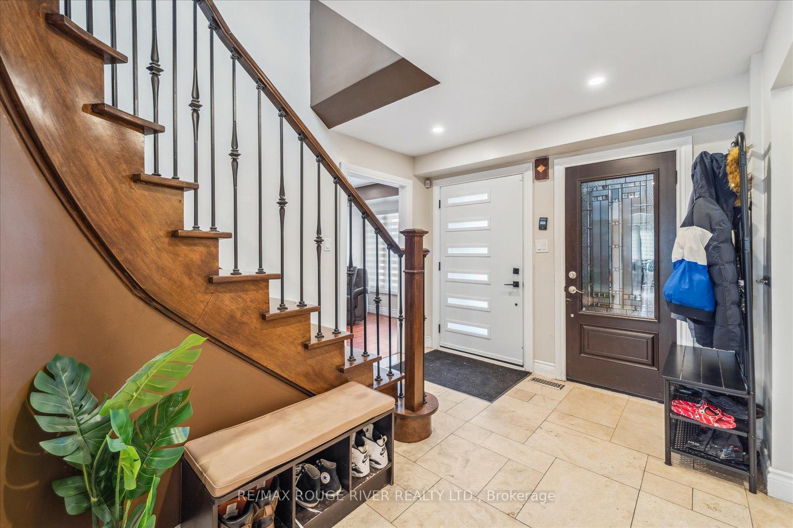 Photo 4 of 86 Knapton Avenue, Ajax, Central — HOMEH