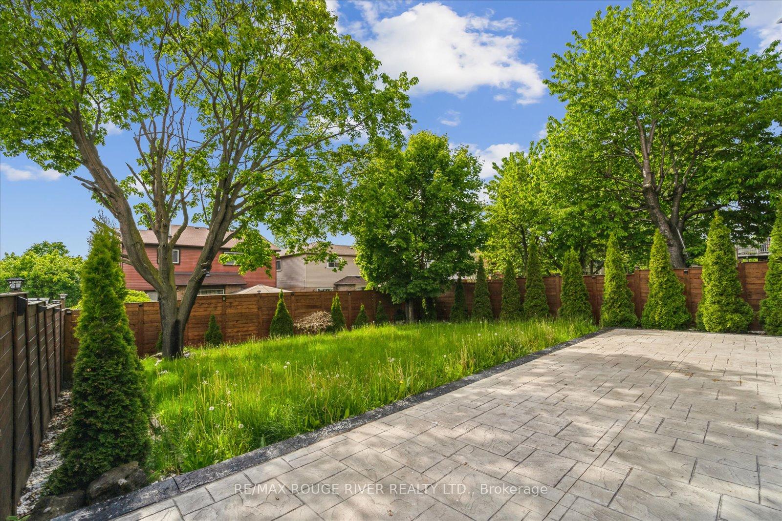 Photo 33 of 86 Knapton Avenue, Ajax, Central — HOMEH