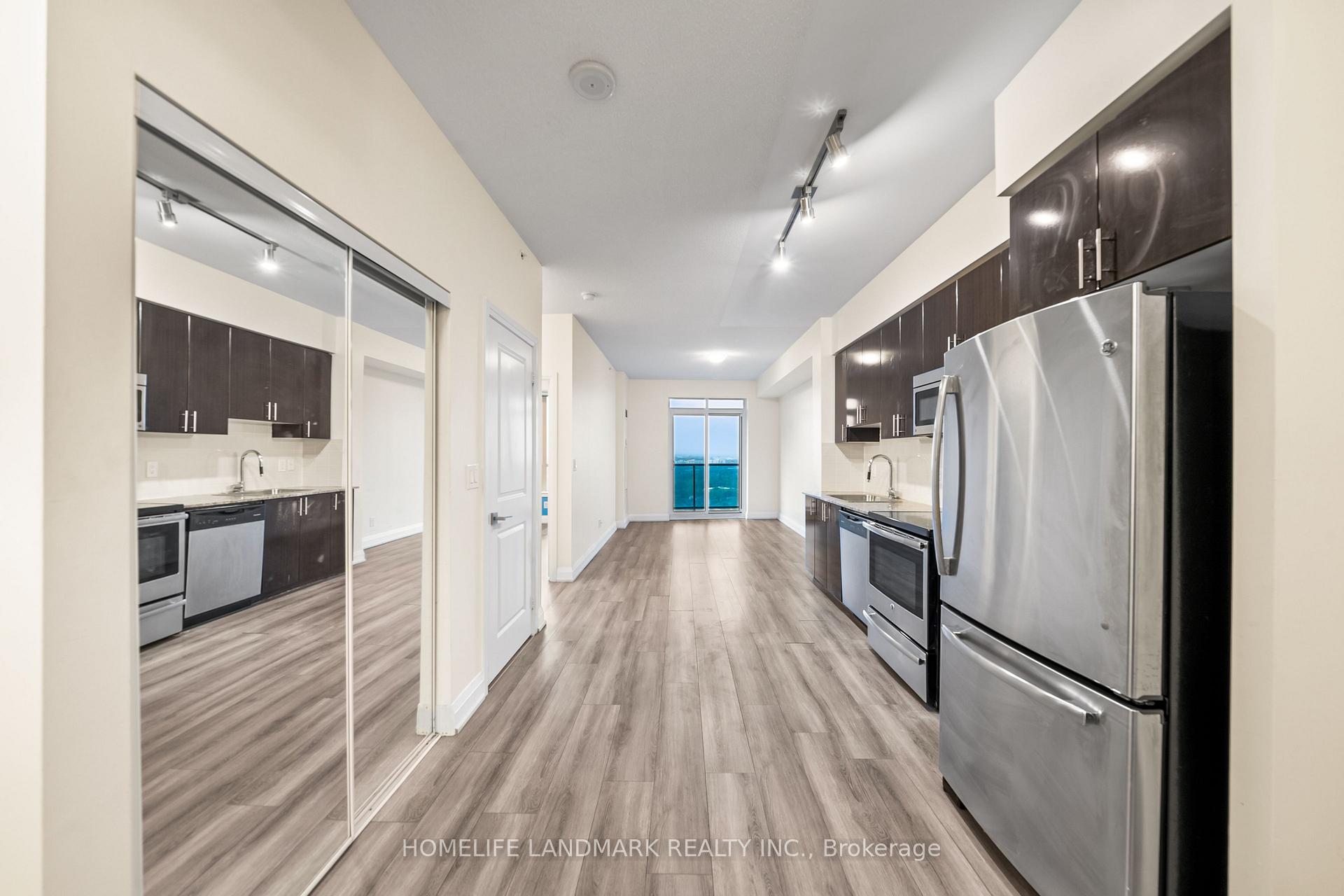 Photo 5 of Unit 2106, 7171 Yonge Street, Markham, Grandview — HOMEH