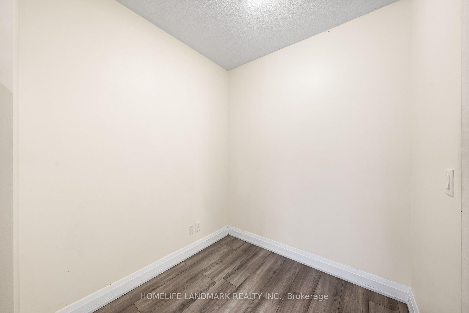 Photo 9 of Unit 2106, 7171 Yonge Street, Markham, Grandview — HOMEH