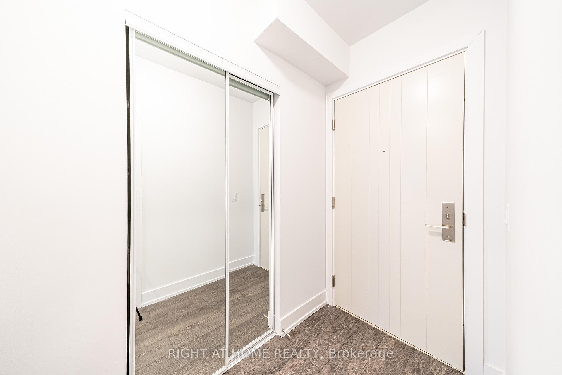 Photo 9 of Unit 2015, 2550 Simcoe Street N, Oshawa, Windfields — HOMEH