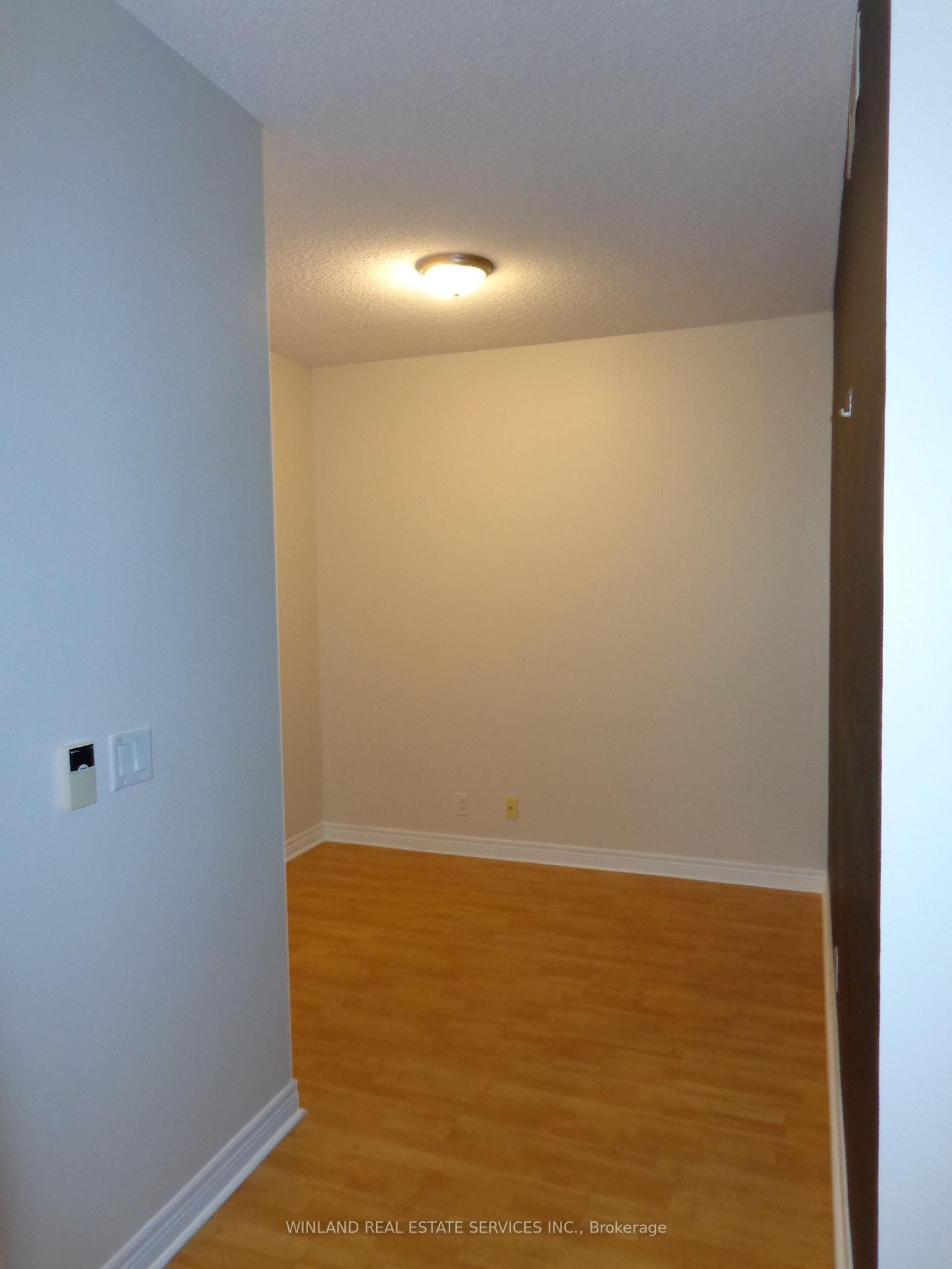 Photo 1 of Unit 226, 33 Cox Boulevard, Markham, Unionville — HOMEH