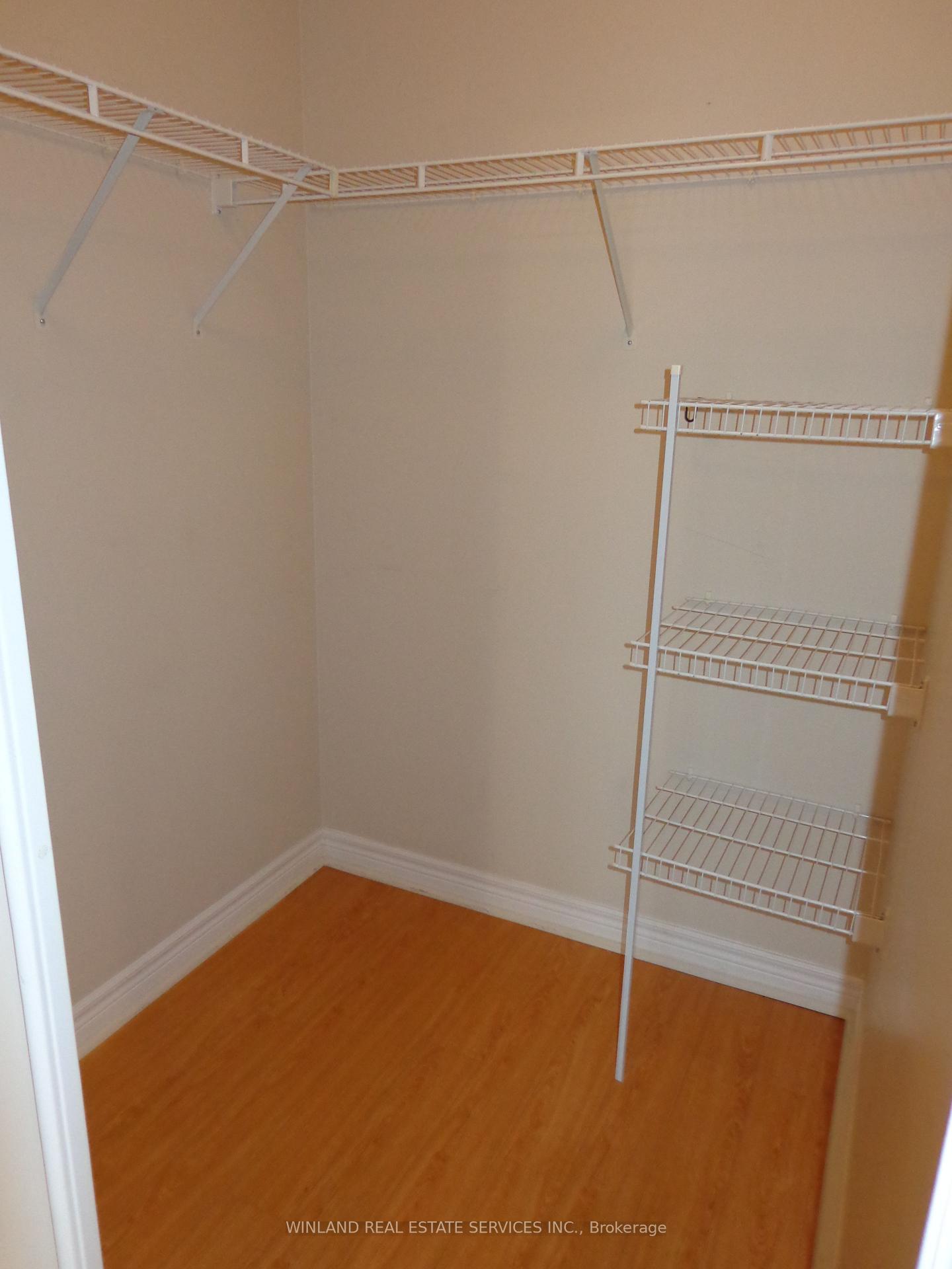 Photo 3 of Unit 226, 33 Cox Boulevard, Markham, Unionville — HOMEH