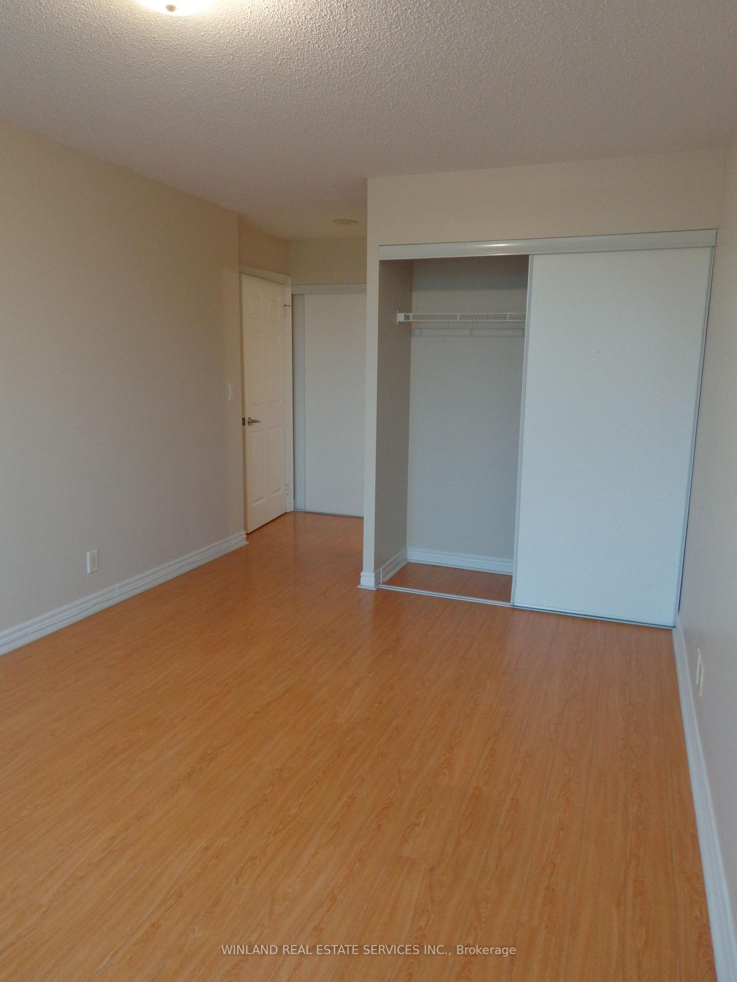 Photo 6 of Unit 226, 33 Cox Boulevard, Markham, Unionville — HOMEH