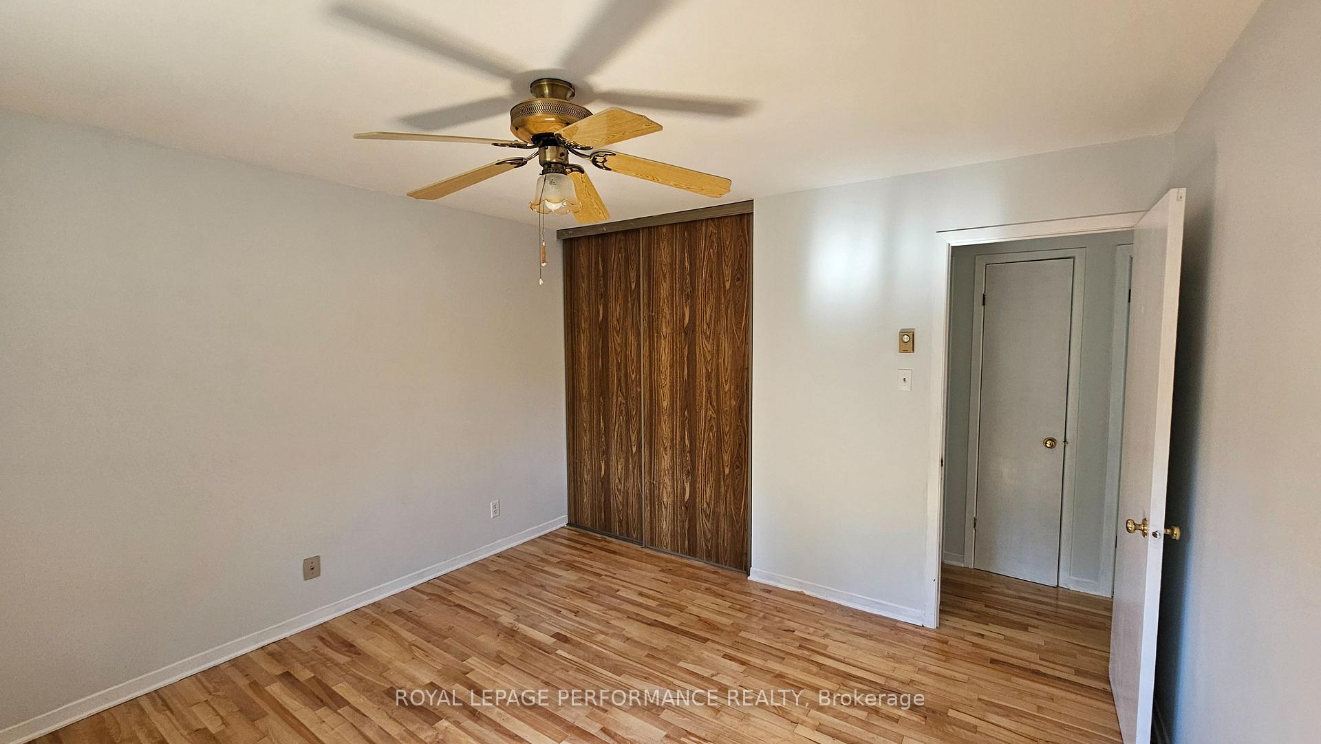 Photo 5 of 932 Laflin Avenue, Cornwall — HOMEH