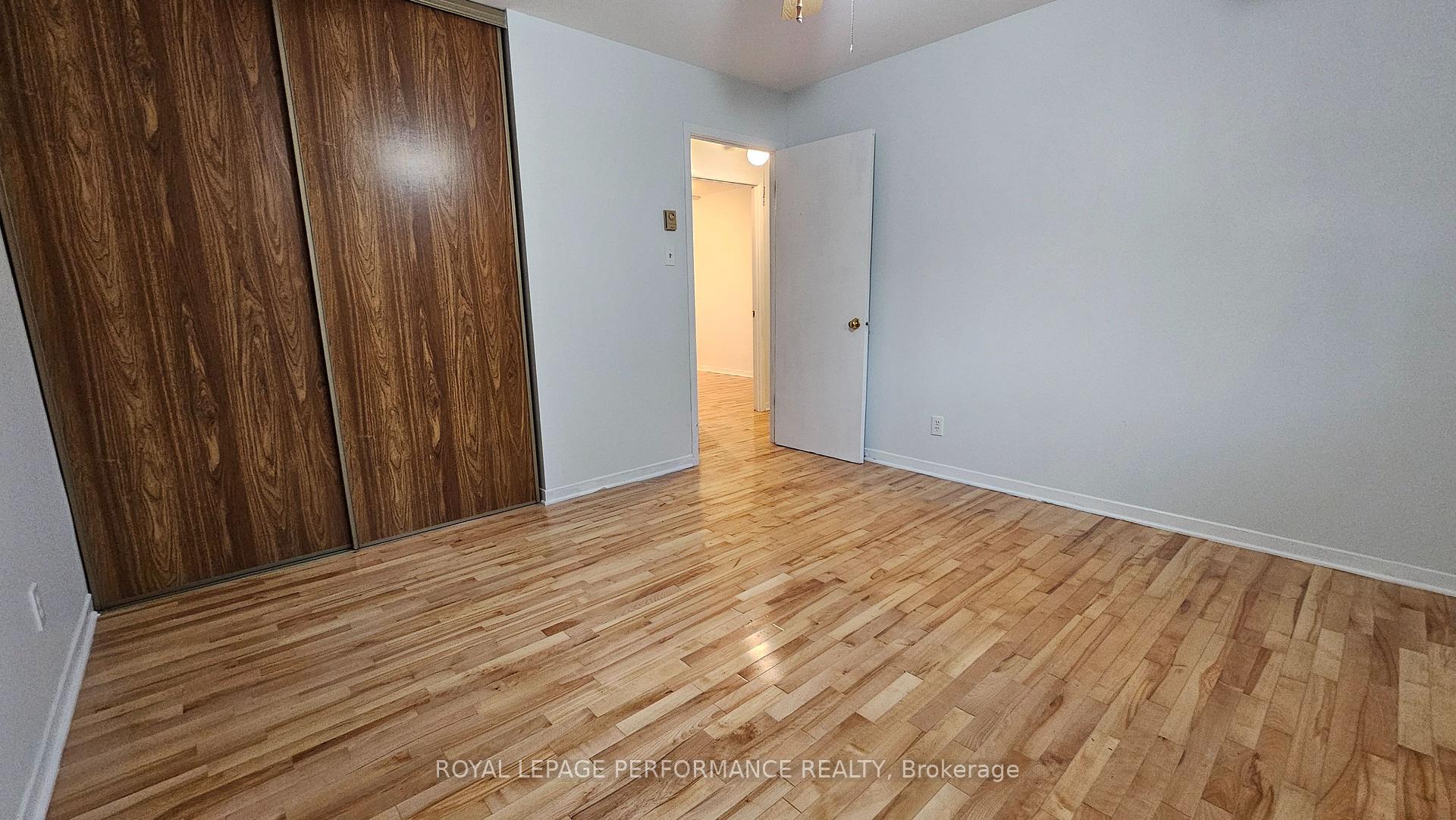 Photo 13 of 932 Laflin Avenue, Cornwall — HOMEH