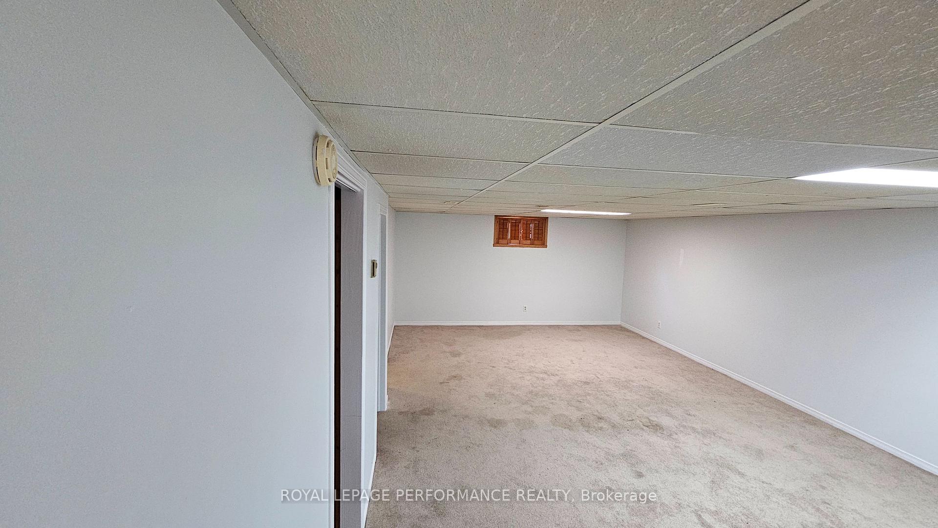 Photo 19 of 932 Laflin Avenue, Cornwall — HOMEH