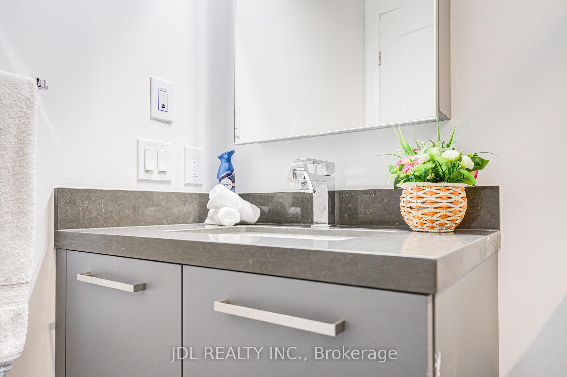 Photo 7 of Unit A 208, 38 Gandhi Lane, Markham, Commerce Valley — HOMEH