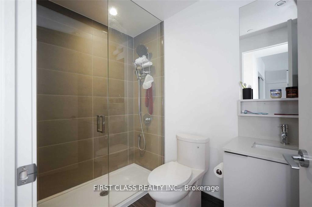 Photo 8 of Unit 3703, 950 Portage Parkway, Vaughan, Concord — HOMEH