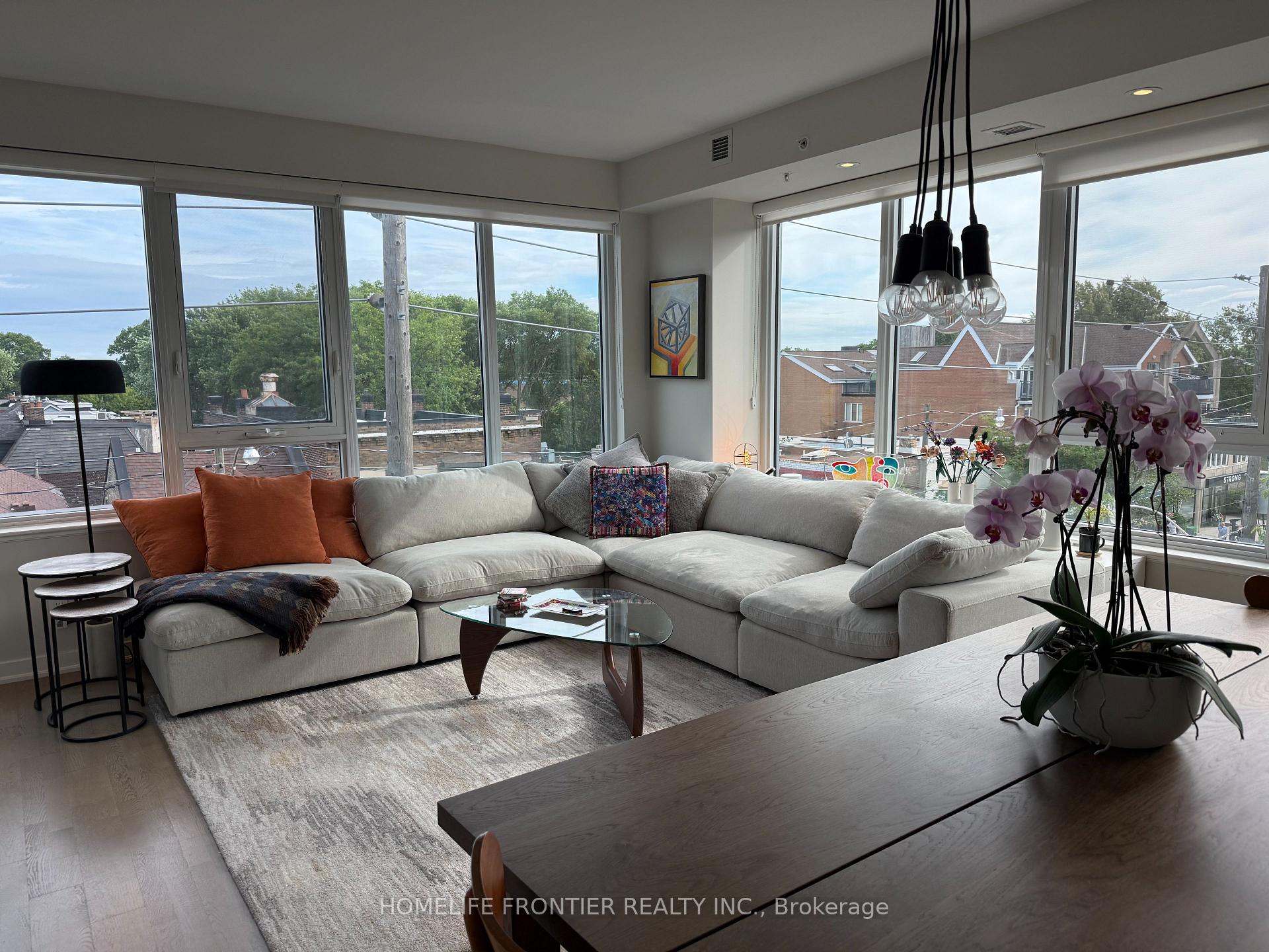 Photo 9 of Unit 405, 1960 Queen Street E, Toronto, The Beaches — HOMEH