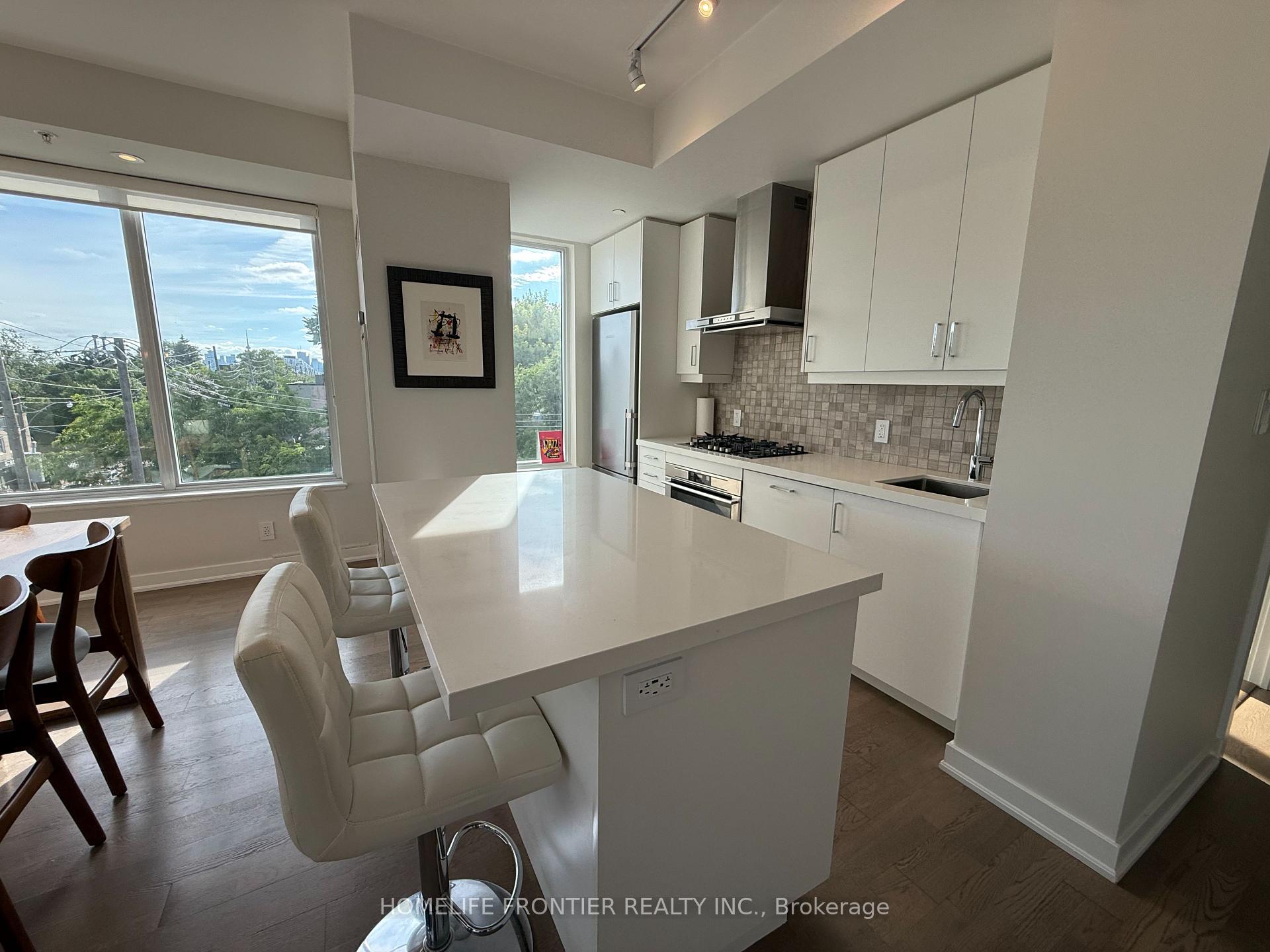 Photo 12 of Unit 405, 1960 Queen Street E, Toronto, The Beaches — HOMEH