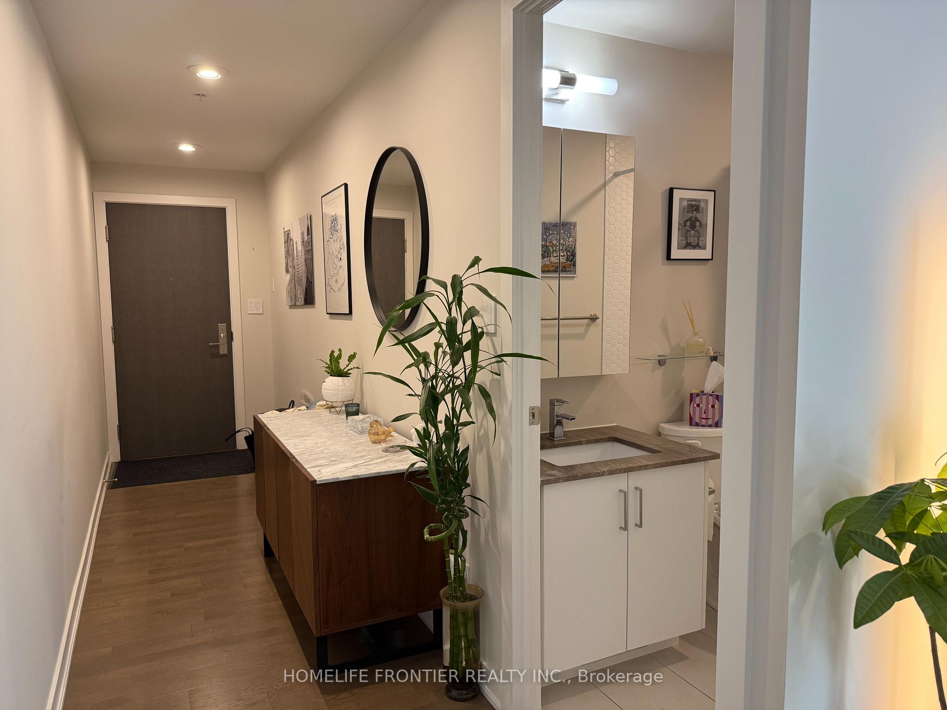 Photo 18 of Unit 405, 1960 Queen Street E, Toronto, The Beaches — HOMEH