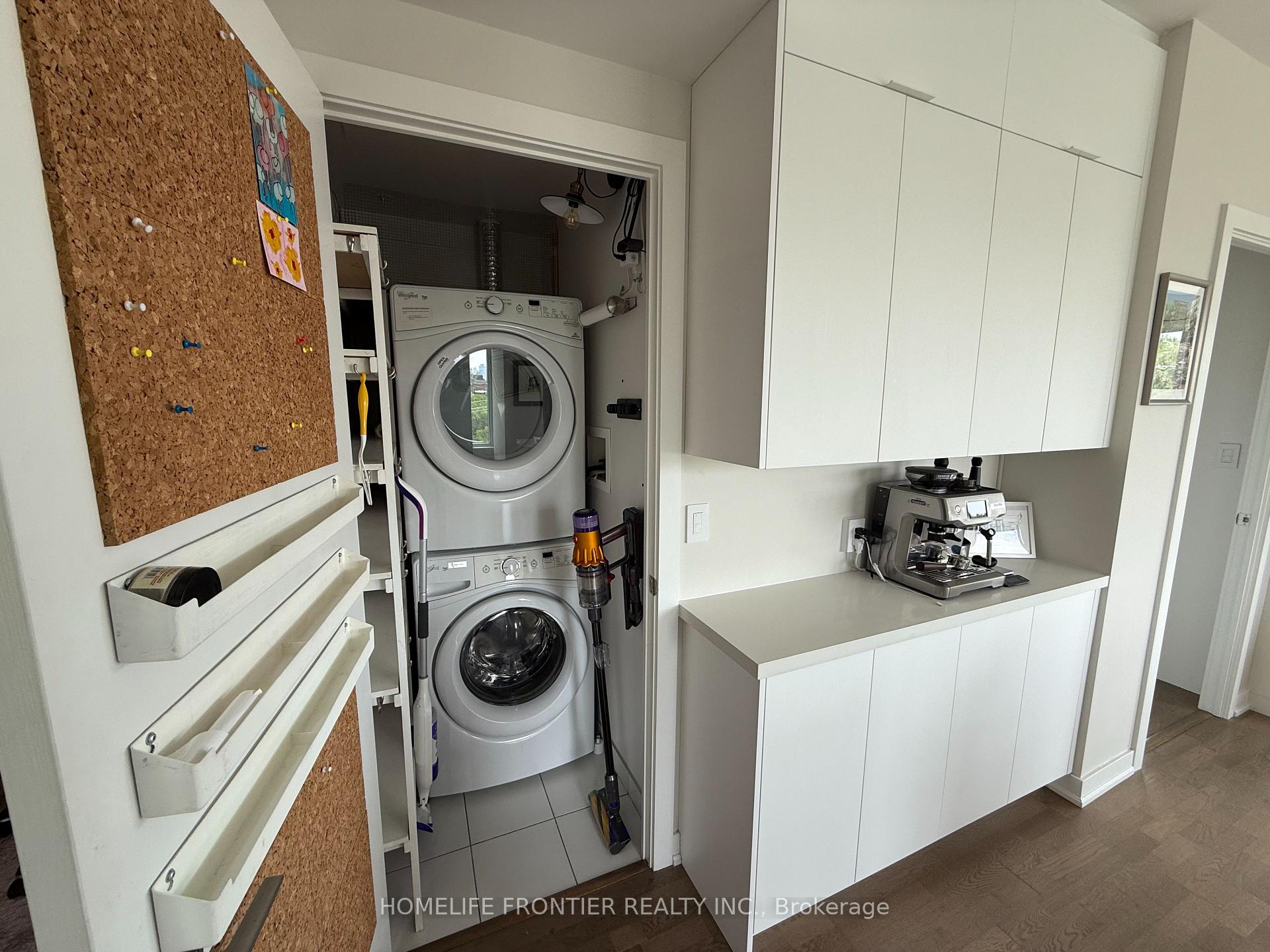 Photo 29 of Unit 405, 1960 Queen Street E, Toronto, The Beaches — HOMEH