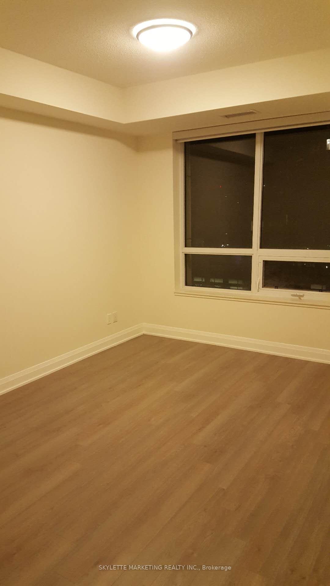 Photo 8 of Unit 612, 15 Water Walk Drive, Markham, Unionville — HOMEH