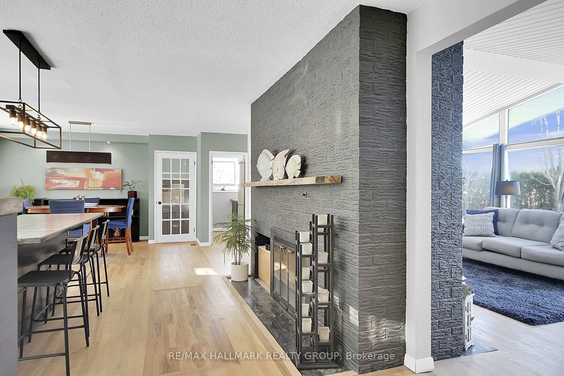 Photo 9 of 133 James Cummings Avenue, Ottawa, Crystal Bay/Rocky Point — HOMEH