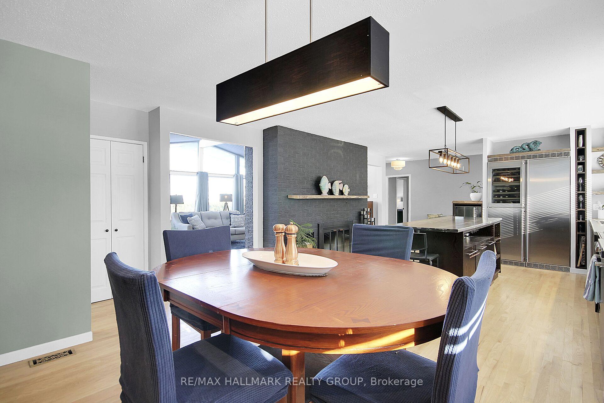 Photo 14 of 133 James Cummings Avenue, Ottawa, Crystal Bay/Rocky Point — HOMEH