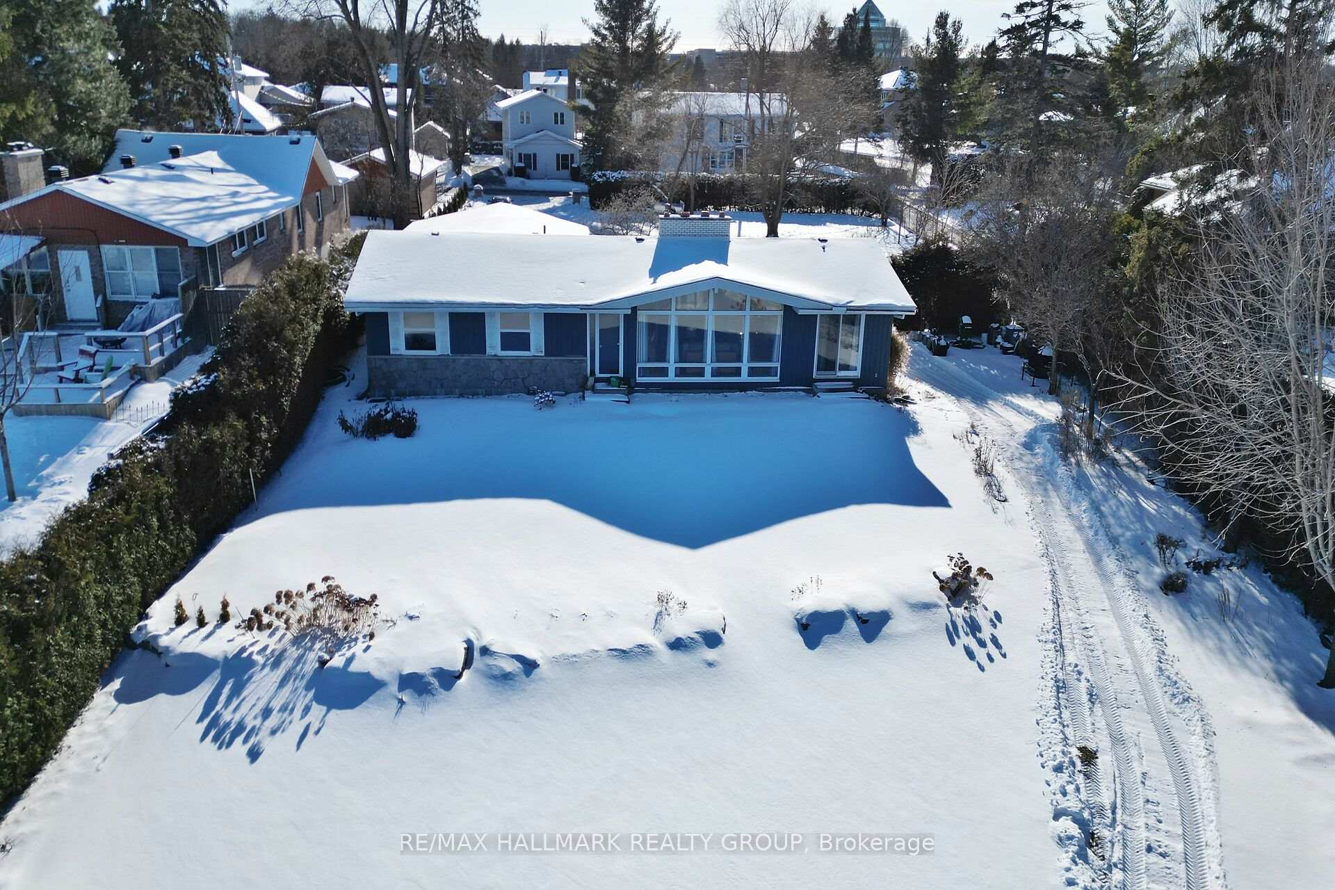Photo 29 of 133 James Cummings Avenue, Ottawa, Crystal Bay/Rocky Point — HOMEH