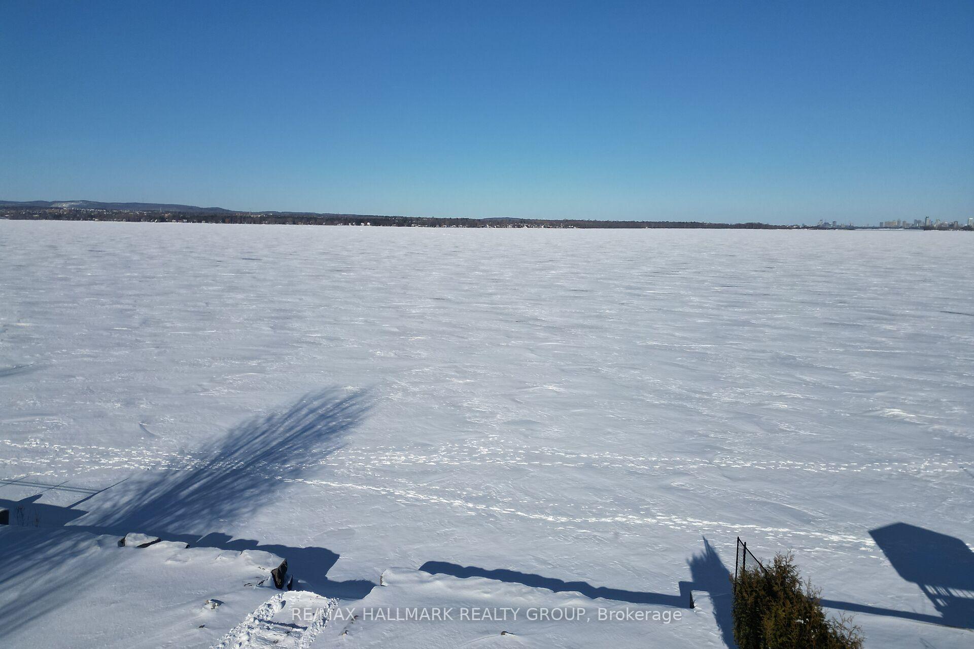 Photo 35 of 133 James Cummings Avenue, Ottawa, Crystal Bay/Rocky Point — HOMEH