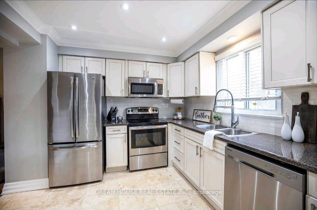 Photo 11 of Unit 41, 155 Glovers Road, Oshawa, Samac — HOMEH