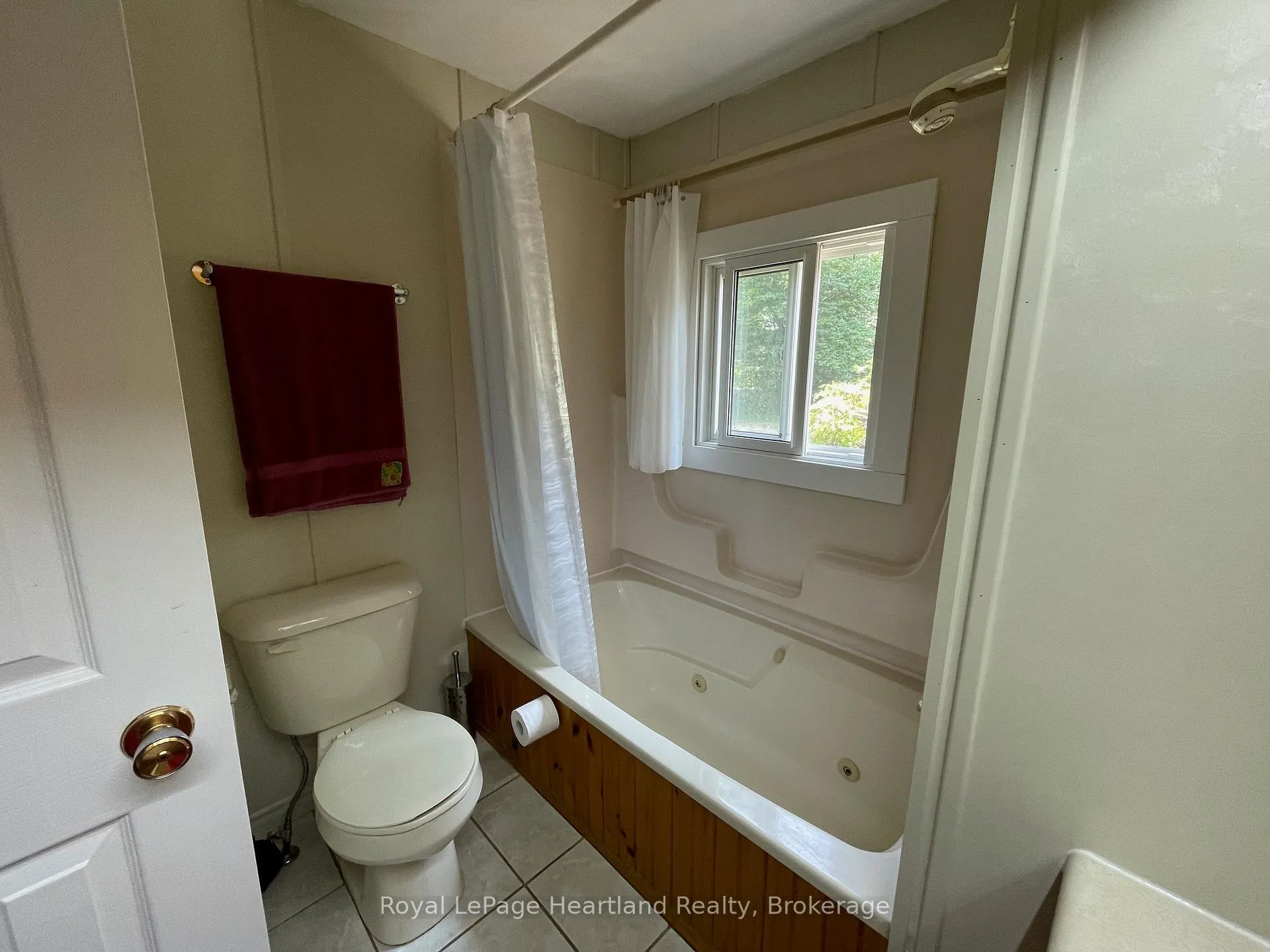 Photo 15 of Unit 902 White Cedar Dr., 35791 Bayfield River Road, Central Huron, Goderich — HOMEH